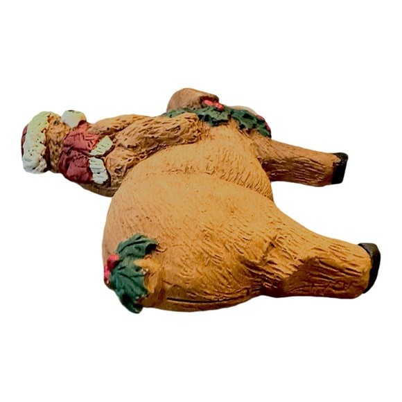 Santa Bear riding Pig Wind-Up Musical Ornament 'Santa Claus is coming to town' - Picture 5 of 14